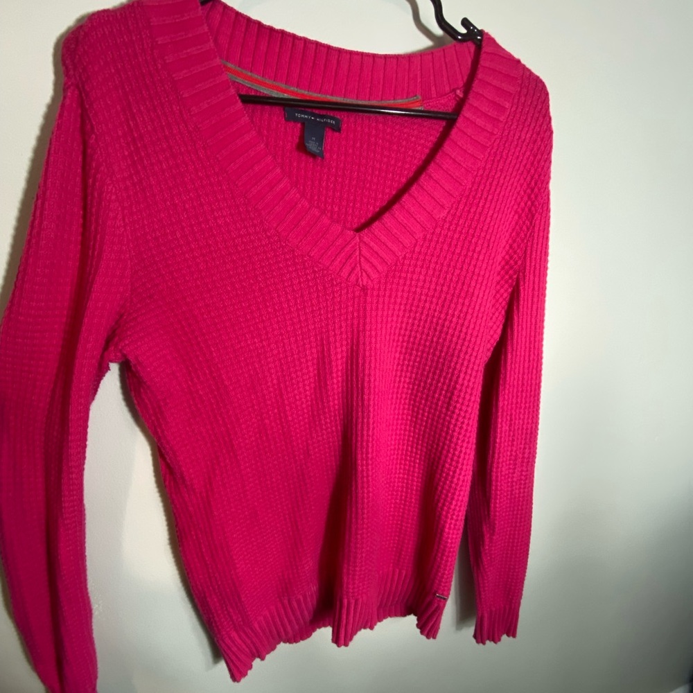 Tommy Hilfiger Waffle Knit V Neck Pullover Sweater Pink Medium